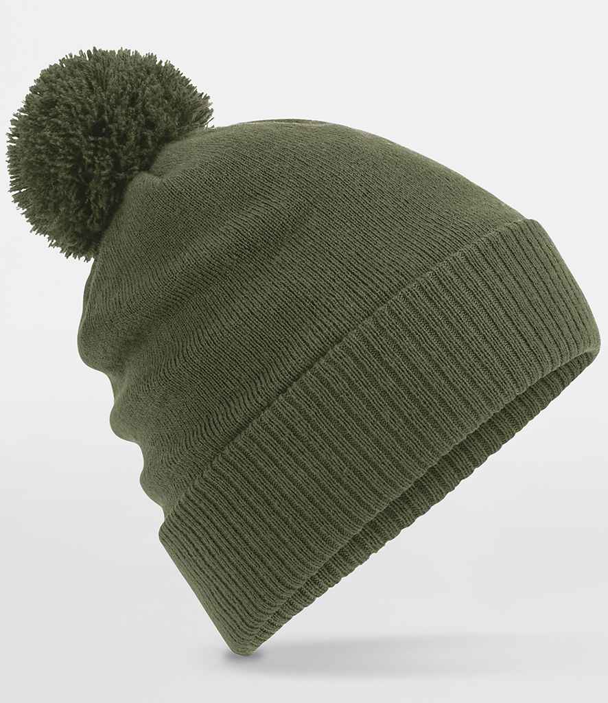 The Beechfield Water Repellent Thermal Snowstar® Beanie by Beechfield features a plain olive green design with a folded brim and large pom-pom, crafted from soft polyester micro fleece, set against a light gray background.