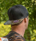 RC087 Black/Gold Model