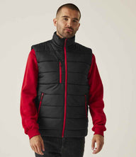Black/Classic Red