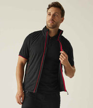 Black/Classic Red